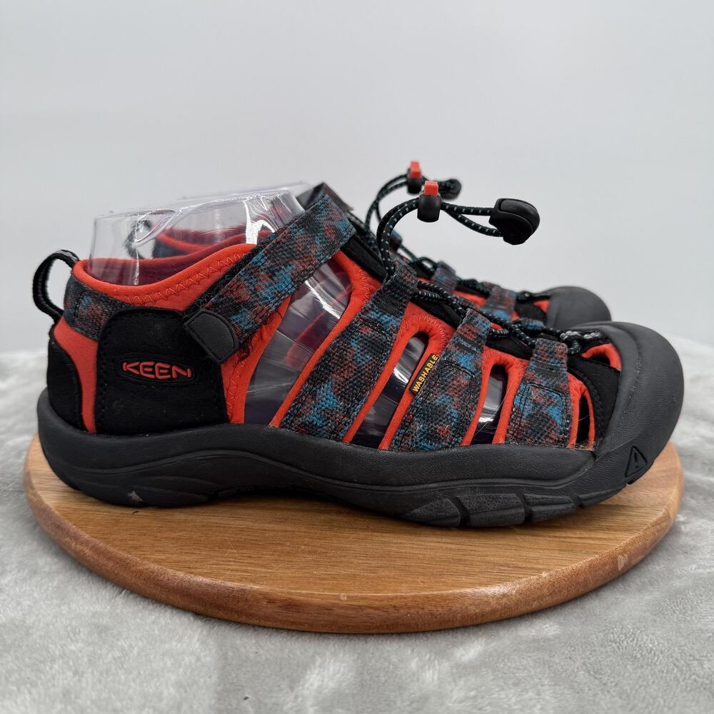 Keen Newport H2 Shoes Womens‎ Size 6 Red Black Blue Water Sandals Outdoor Hiking